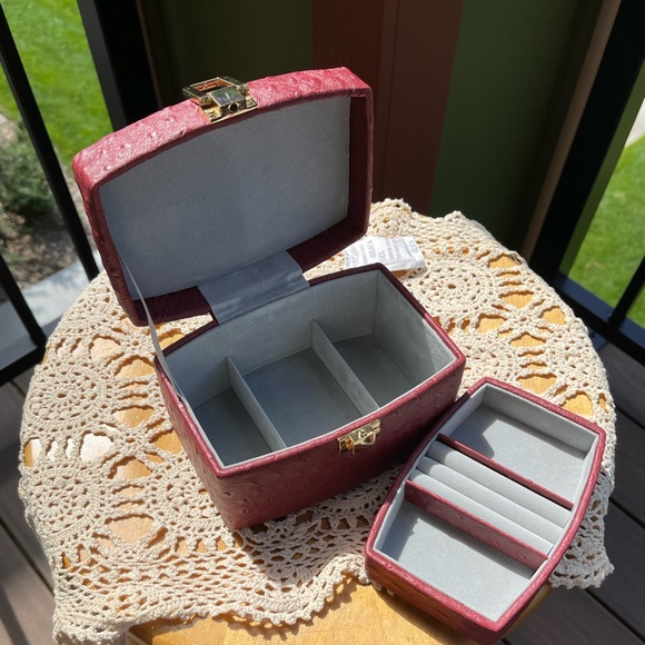 Rectangular Travel Jewelry Box - Picture 3 of 3